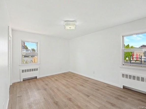 2503 3rd Avenue, East Meadow NY 11554