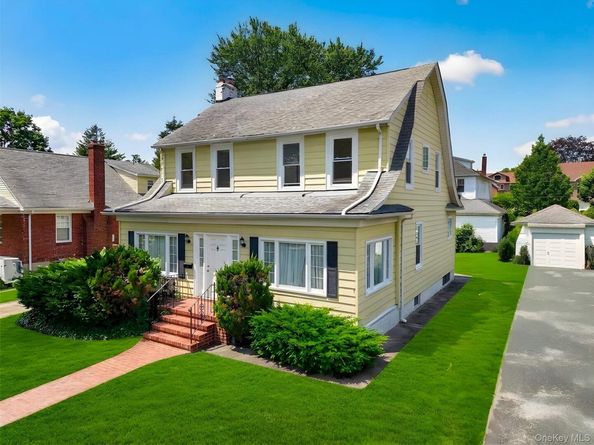 3358 162nd Street, Flushing NY 11358