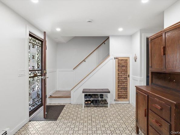 38 Appel Drive E, Shirley NY 11967