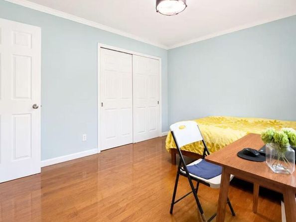 221-15 67th Avenue 1FL, Oakland Gardens NY 11364