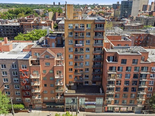 14328 41st Avenue 6C, Flushing NY 11355