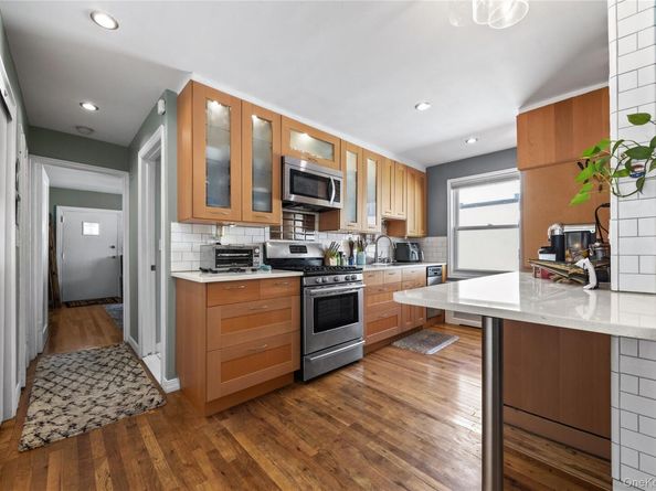 6299 Broadway C10, Bronx NY 10471