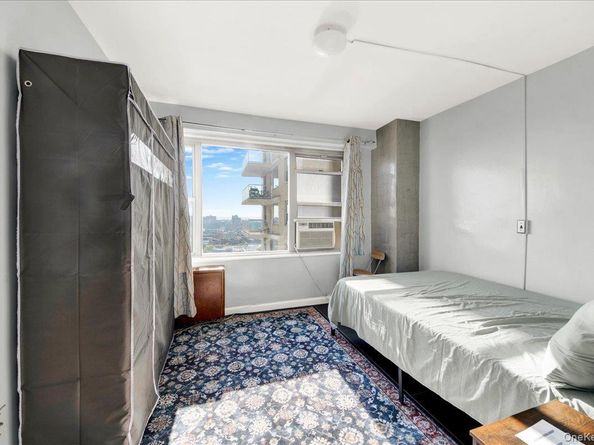 1020 Grand Concourse 17M, Bronx NY 10451