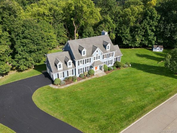 136 Dorchester Drive, Yorktown Heights NY 10598