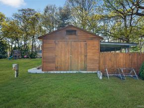 489 Rowlinson Drive, Shirley NY 11967