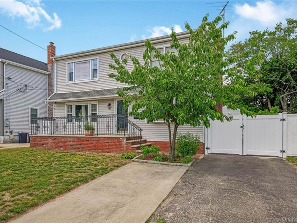 407 Sheridan Boulevard, Inwood NY 11096