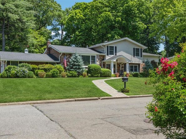43 Viola Drive, Glen Cove NY 11542