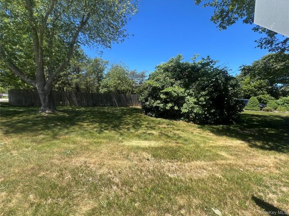 2 Peters Lane, Port Jefferson Station NY 11776