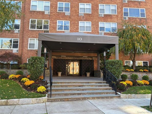 10 Mamaroneck Road 6G, White Plains NY 10605