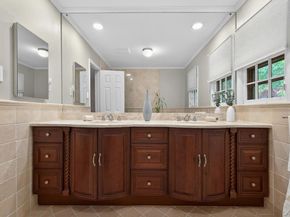19 Seward Drive, Woodbury NY 11797