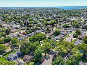 2595 Yorktown Street, Oceanside NY 11572