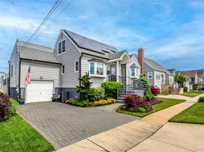 650 S 9th Street, Lindenhurst NY 11757