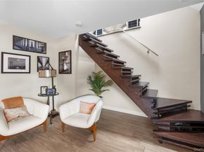 650 S 9th Street, Lindenhurst NY 11757
