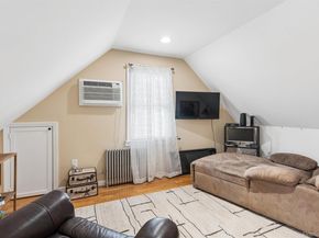 119-37 235th Street, Cambria Heights NY 11411