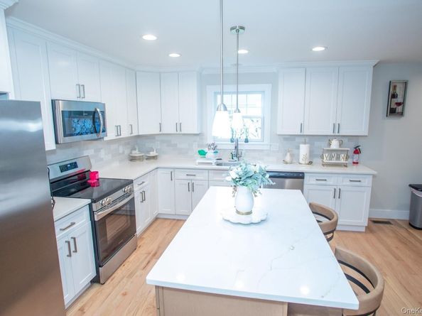 9 Okane Street, Central Islip NY 11722