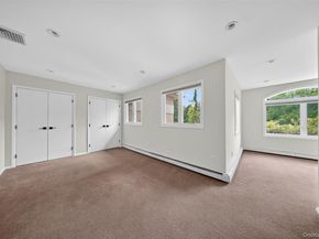 5 Glen Hill Court, Dix Hills NY 11746