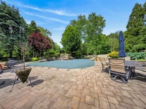 5 Glen Hill Court, Dix Hills NY 11746