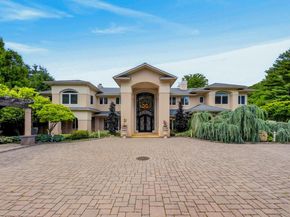 5 Glen Hill Court, Dix Hills NY 11746