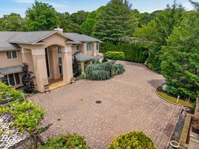 5 Glen Hill Court, Dix Hills NY 11746