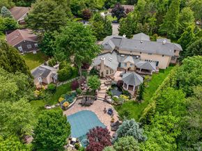 5 Glen Hill Court, Dix Hills NY 11746