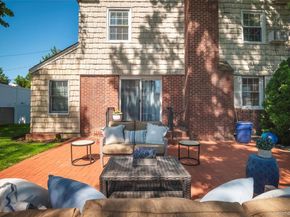 172 Hillside Avenue, Manhasset NY 11030