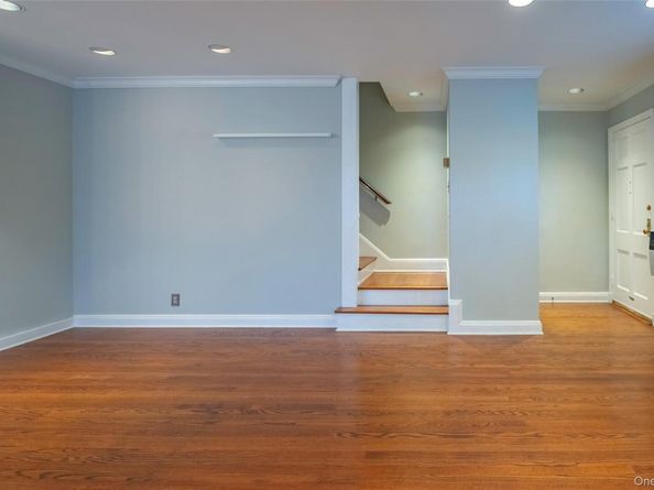 172 Hillside Avenue, Manhasset NY 11030
