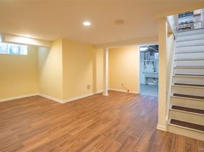 172 Hillside Avenue, Manhasset NY 11030