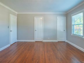 172 Hillside Avenue, Manhasset NY 11030