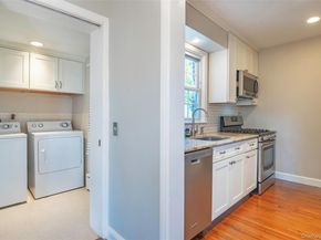 172 Hillside Avenue, Manhasset NY 11030