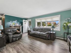 15 Willard Avenue, Farmingdale NY 11735