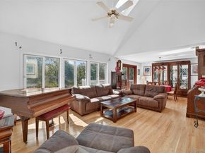 986 Cliff Avenue, Yorktown Heights NY 10598