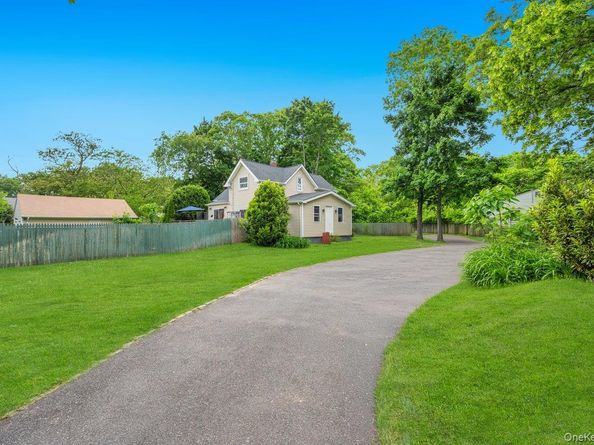 2506 Pond Road, Ronkonkoma NY 11779