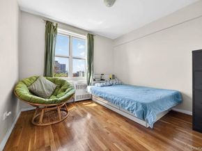 142-05 Roosevelt Avenue 7, Flushing NY 11354