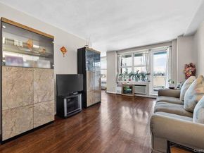 142-05 Roosevelt Avenue 7, Flushing NY 11354