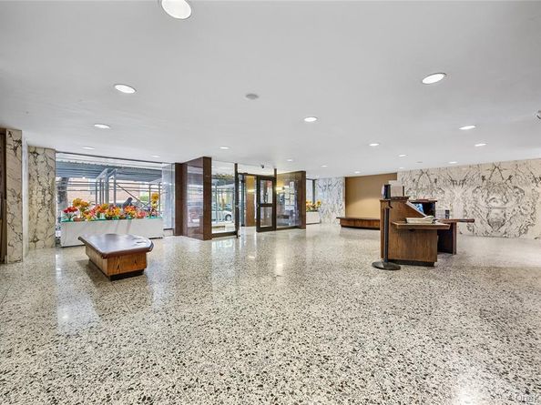 142-05 Roosevelt Avenue 7, Flushing NY 11354