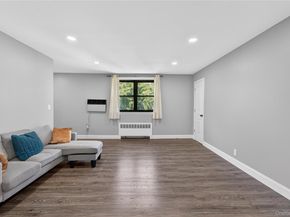56-21 Douglastion Parkway Upper, Douglaston NY 11362