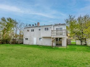 19 Liberty Avenue, Selden NY 11784