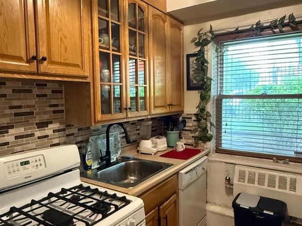 6291 Broadway A4, Bronx NY 10471