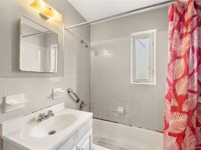 225-08 Stronghurst Avenue Upper, Queens Village NY 11427