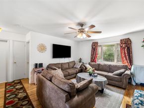 225-08 Stronghurst Avenue Upper, Queens Village NY 11427
