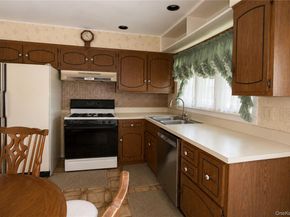 1108 McDonald Avenue, Wantagh NY 11793