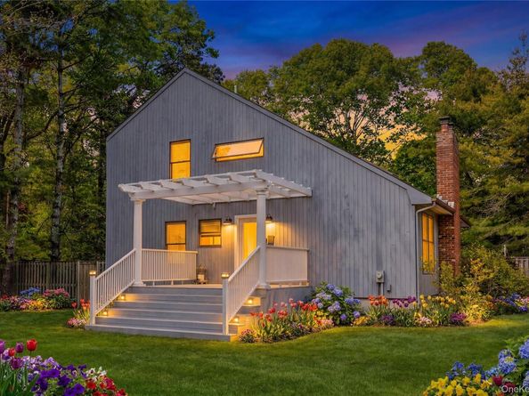 37 Blue Jay Way, East Hampton NY 11937