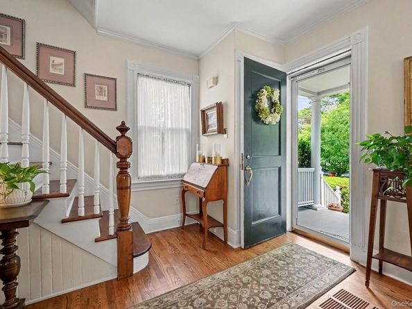 86 Lenox Avenue, Bronxville NY 10708