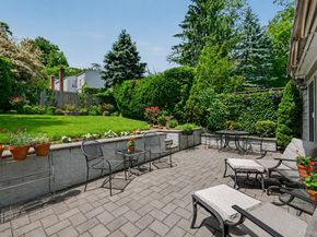86 Lenox Avenue, Bronxville NY 10708