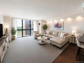 27010 Grand Central Parkway 19T, Floral Park NY 11005