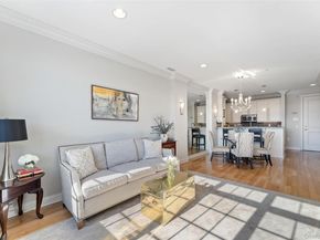 1 Christie Place 406W, Scarsdale NY 10583