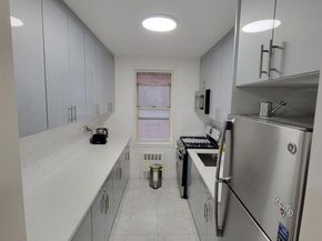 64-41 Saunders Street 410, Rego Park NY 11374