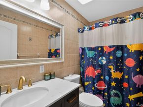 3341 Colony Drive, Baldwin Harbor NY 11510