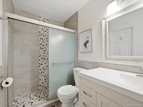 123 Meroke Lane, East Islip NY 11730