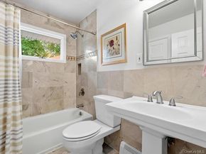 123 Meroke Lane, East Islip NY 11730